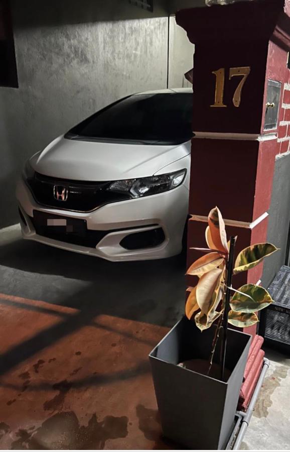 Bota Theatbas Homestay 17 In Seri Iskandar Perak 3 Bedroom מראה חיצוני תמונה